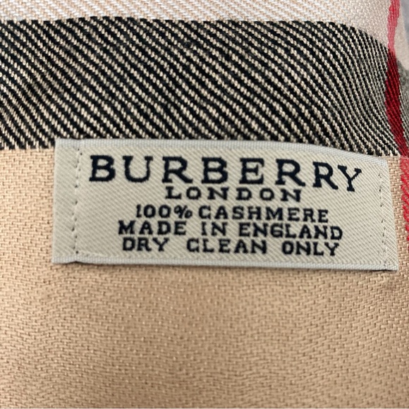 Burberry Cashmere Scarf Wrap - Picture 6 of 6